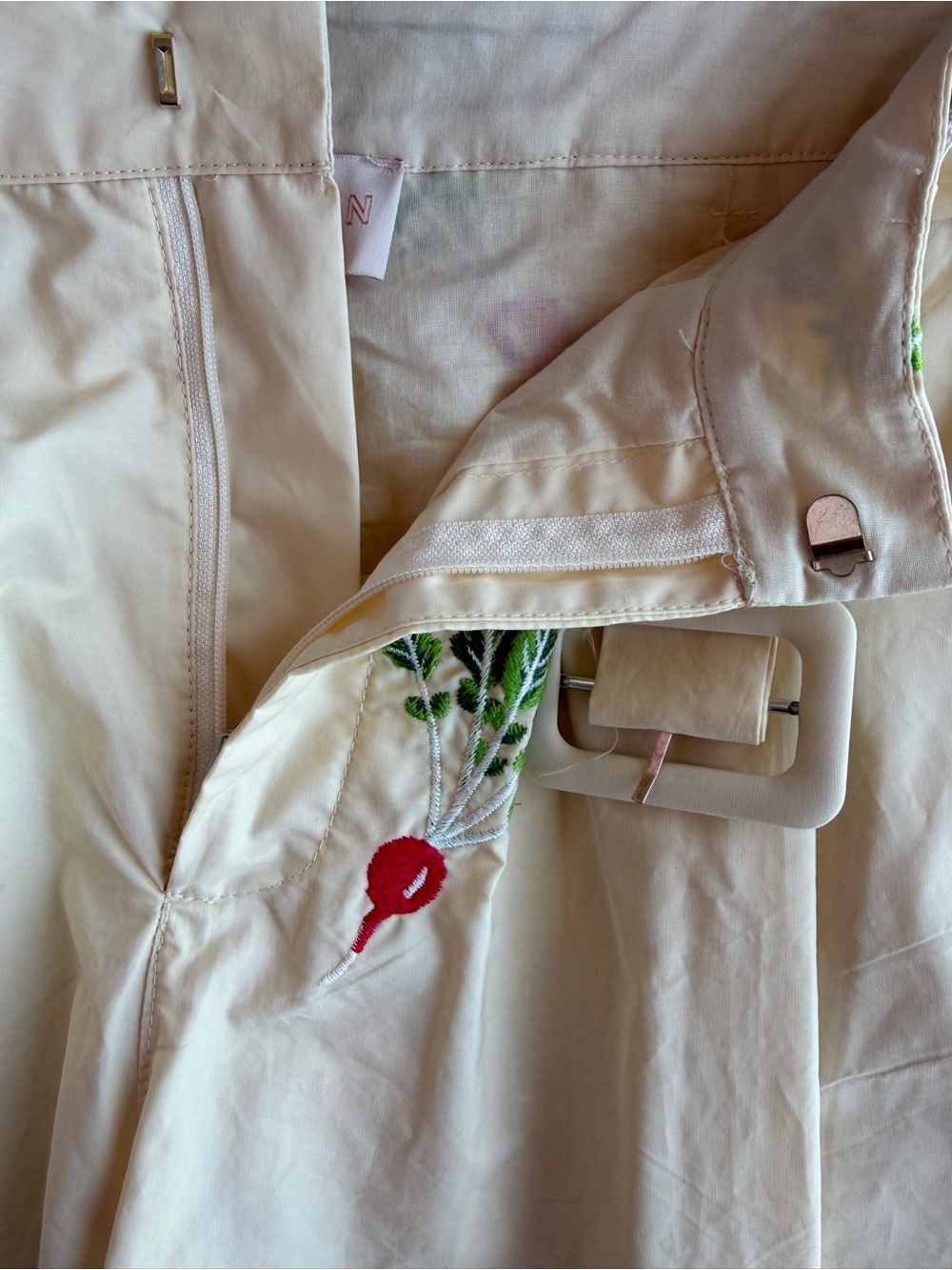 Ciebon Cream Berta Embroidered Veggie Belted Shorts Highwaist Casual XL NWT - Picture 5 of 11